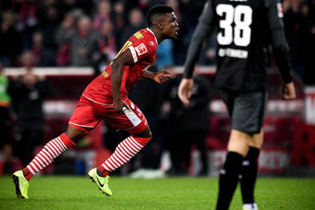 巴萨官方社媒晒猫咪形象新吉祥物